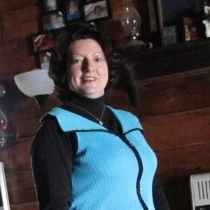 Meet your Posher, Leslie